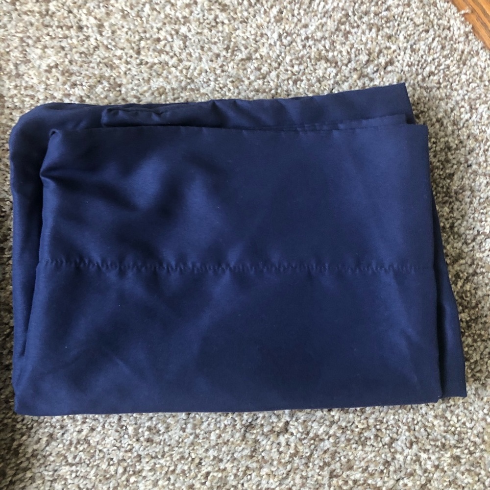 Twin/full navy sheet set